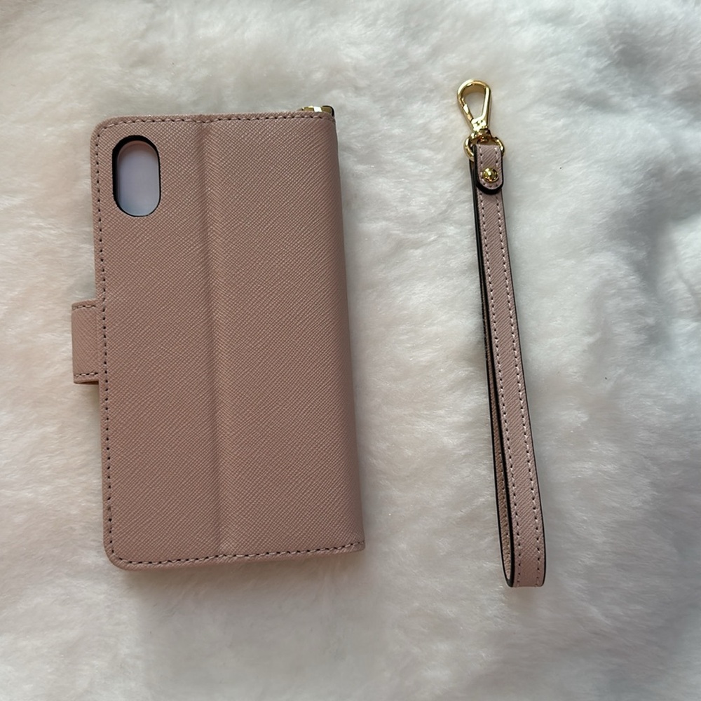 Michael Kors Folio Phone Case with strap - Picture 3 of 6